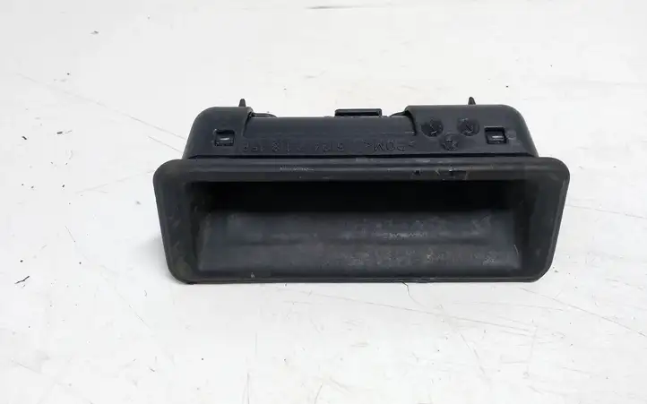 BMW 5 E60 E61 (2004 - 2010) 51247118158 Кнопка закрытия крышки багажника — фото 1