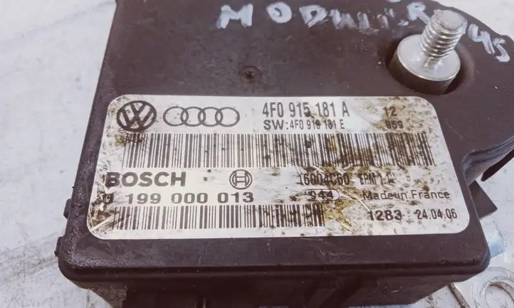 Audi A6 S6 C6 4F (2004 - 2008) 4F0915181A Блок управления аккумулятором — фото 3
