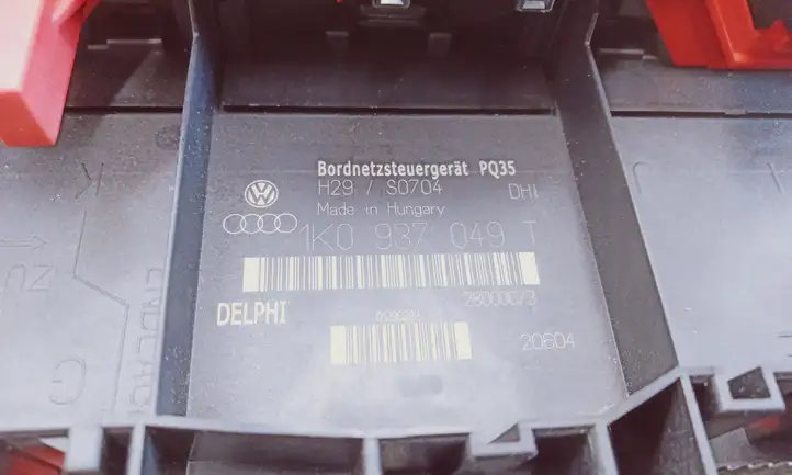 Skoda Octavia Mk2 (1Z) (2004 - 2013) 1K0937049T Модуль комфорта — фото 4