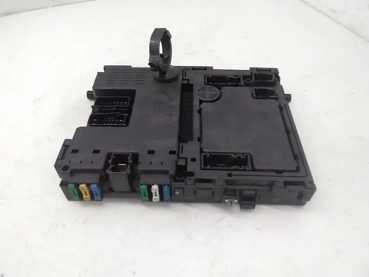 Peugeot 206 (1998 - 2012) 962646088003 Блок предохранителей — фото 3