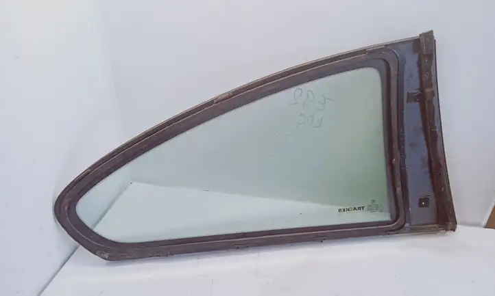 BMW 3 E92 E93 (2005 - 2014) Заднее боковое стекло — фото 2