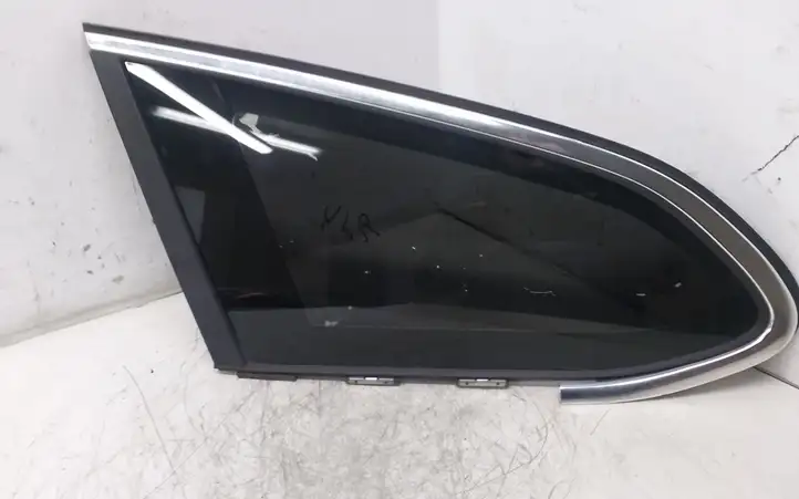 Volvo V60 (2010 - 2013) 31218020 Заднее боковое стекло — фото 1