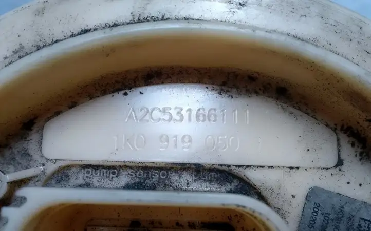 Skoda Octavia Mk2 (1Z) (2004 - 2013) A2C53166111 Топливный насос (в баке) — фото 2