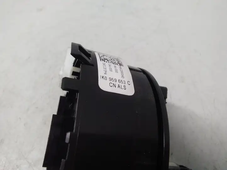 Volkswagen Tiguan (2007 - 2011) 1K0959653C Контактное кольцо SRS — фото 3