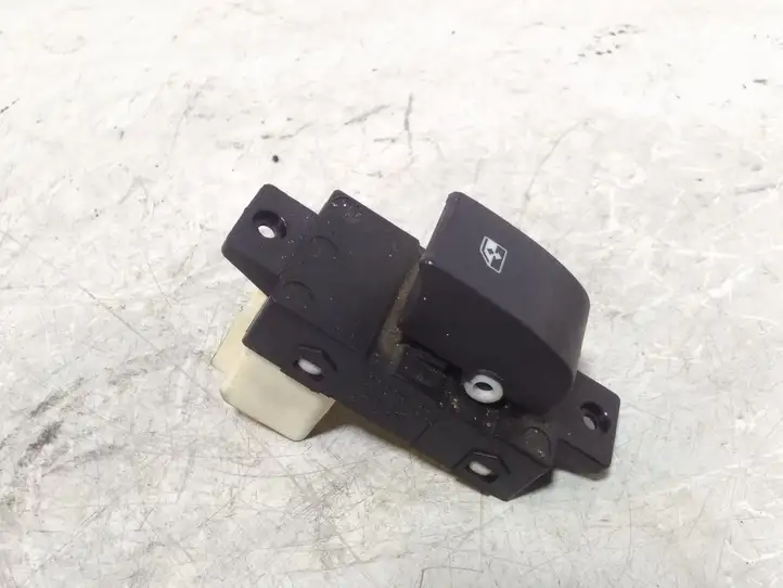 Chevrolet Captiva (2006 - 2011) 202005438 Блок кнопок стеклоподъемников — фото 1