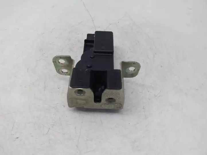 Chevrolet Captiva (2006 - 2011) Замок заднего стекла — фото 4