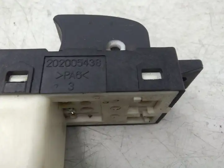 Chevrolet Captiva (2006 - 2011) 202005438 Кнопка стеклоподъемников — фото 3