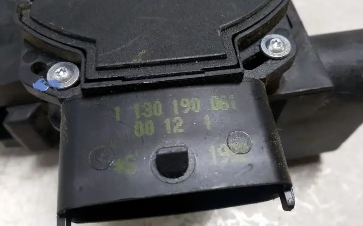 Opel Astra G (1998 - 2004) 1130190061 Педаль акселератора — фото 4