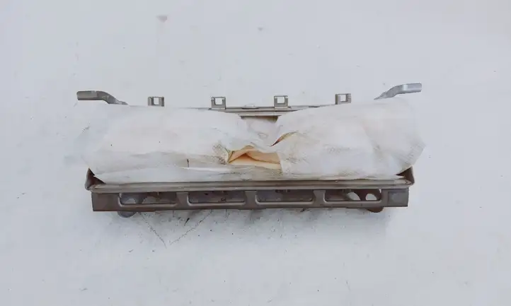 Toyota Auris 150 (2006 - 2012) 2J0694707M35 Коленная подушка безопасности — фото 1