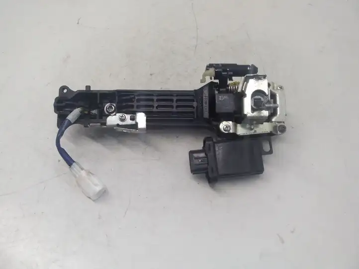 Toyota Auris 150 (2006 - 2012) 8999130040 Наружная ручка двери — фото 5