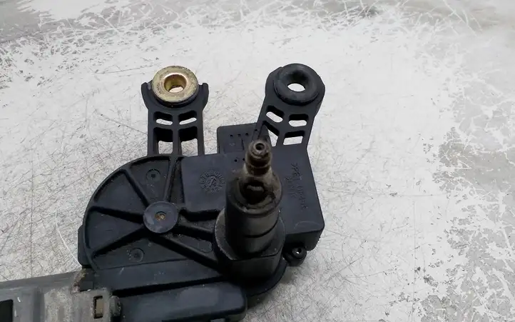 Volkswagen Golf V (2003 - 2009) A00401640273 Двигатель стеклоочистителя заднего стекла — фото 3