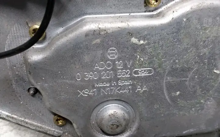 Ford Focus (1998 - 2004) XS41N17K441AA Двигатель стеклоочистителя заднего стекла — фото 4