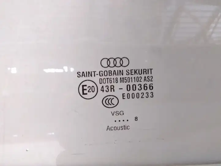 Audi A8 S8 D3 4E (2007 - 2010) Стекло задней двери — фото 2