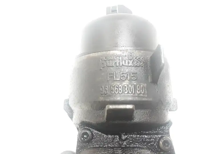 Volvo V50 (2004 - 2008) 9656830180 Кронштейн масляного фильтра — фото 2