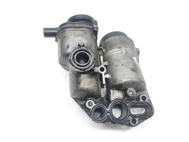 Volvo XC90 (2002 - 2006) 08642839 Кронштейн масляного фильтра — фото 3
