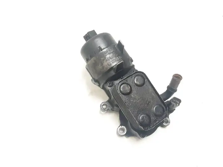 Volvo V50 (2004 - 2008) 9656830180 Кронштейн масляного фильтра — фото 1