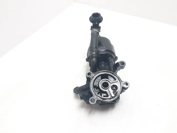 Volvo V50 (2004 - 2008) 9656830180 Кронштейн масляного фильтра — фото 3