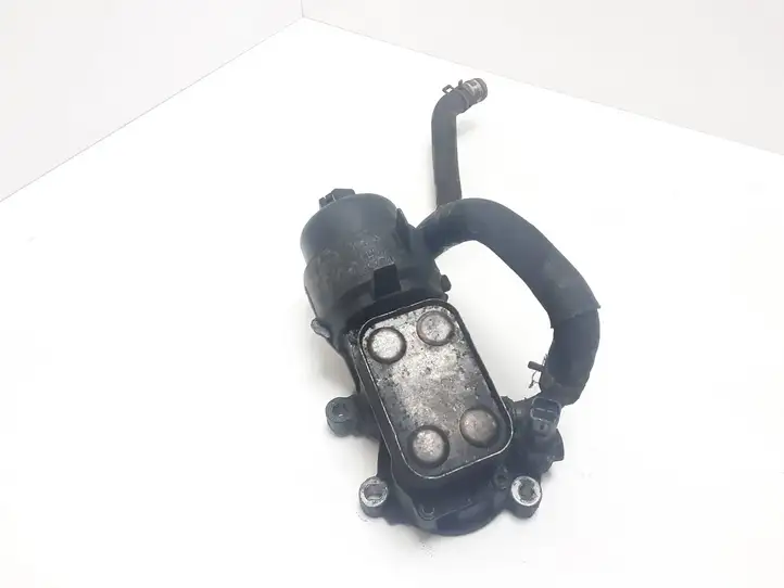 Volvo V50 (2004 - 2008) 9656830180 Кронштейн масляного фильтра — фото 4