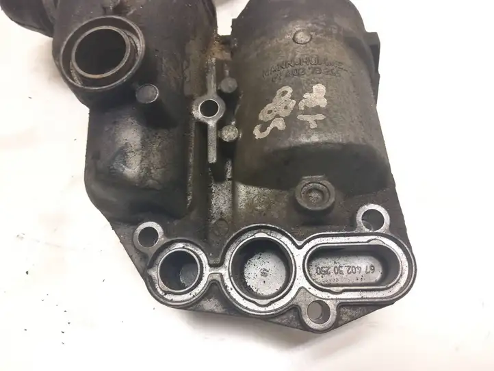 Volvo S80 (2006 - 2009) 30677920 Кронштейн масляного фильтра — фото 4