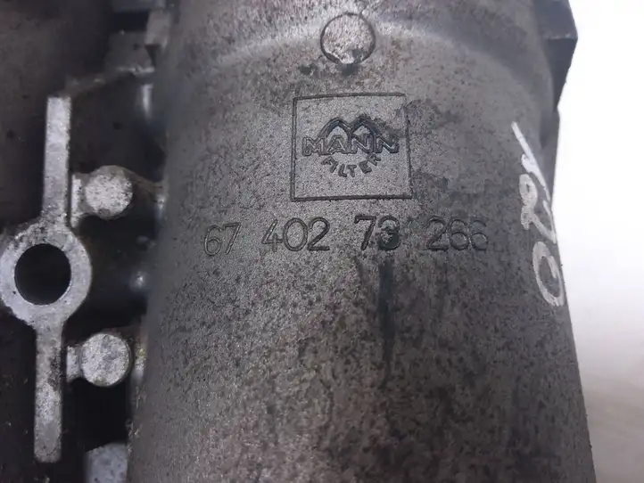 Volvo V70 (2000 - 2004) 08642839 Кронштейн масляного фильтра — фото 4