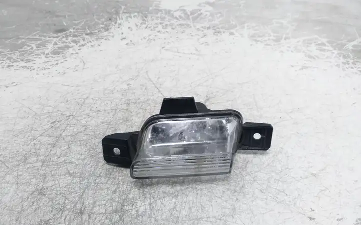 Volkswagen Tiguan (2011 - 2016) 5N0941072A Подсветка номера — фото 1