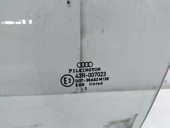 Audi A4 S4 B5 8D (1999 - 2001) Стекло передней двери — фото 2
