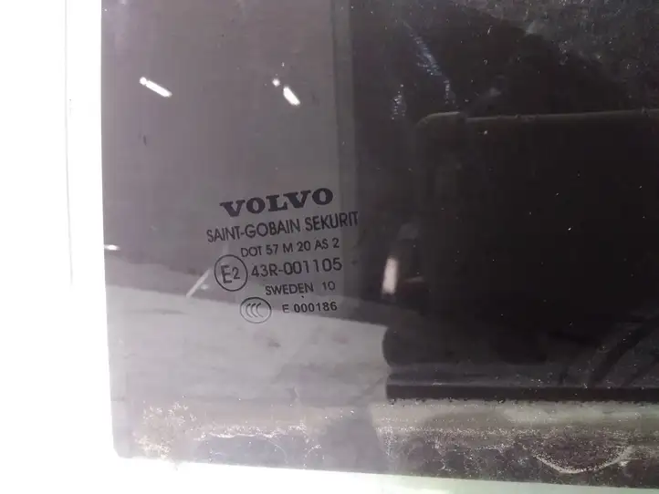 Volvo V60 (2010 - 2013) Стекло задней двери — фото 1