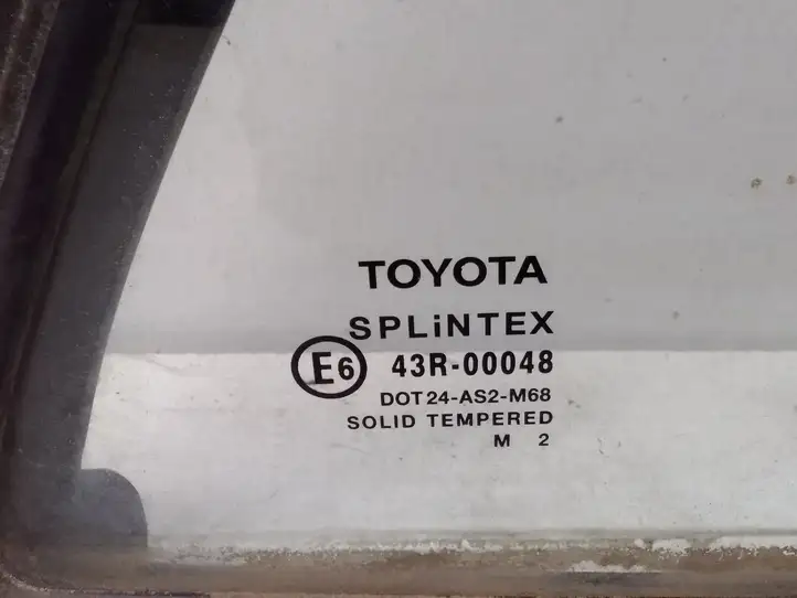 Toyota Avensis T250 (2003 - 2006) Форточка двери — фото 3