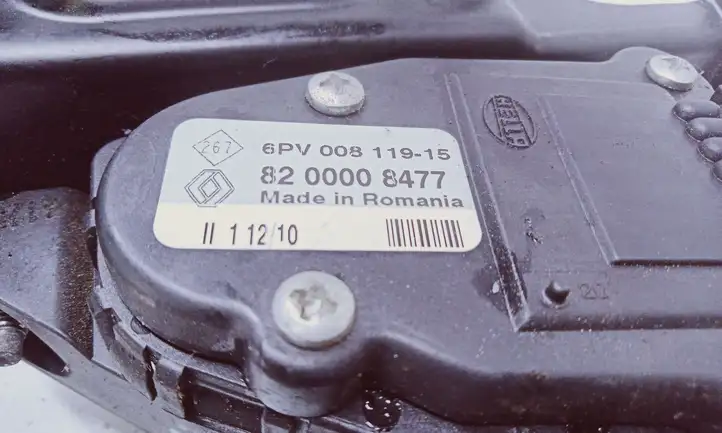 Renault Trafic II (X83) (2002 - 2014) 8200008477 Педаль акселератора — фото 5