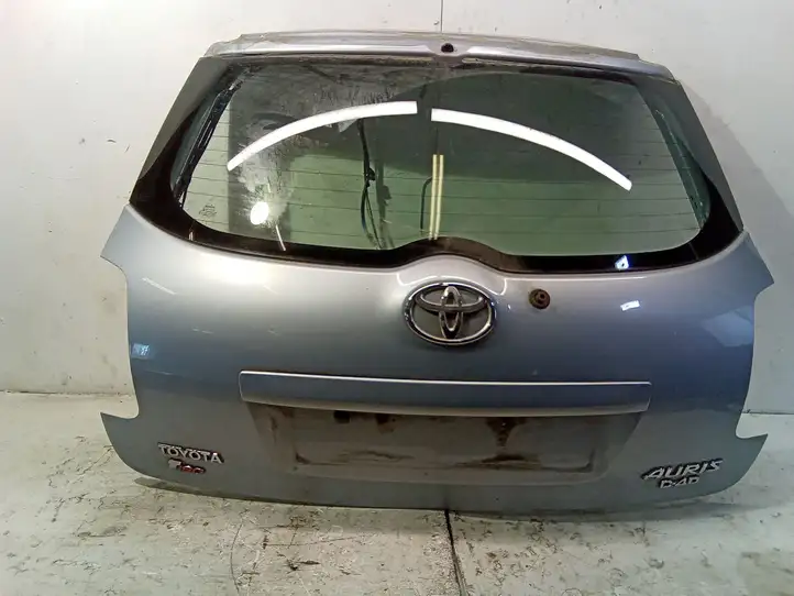 Toyota Auris 150 (2006 - 2012) Крышка багажника — фото 1