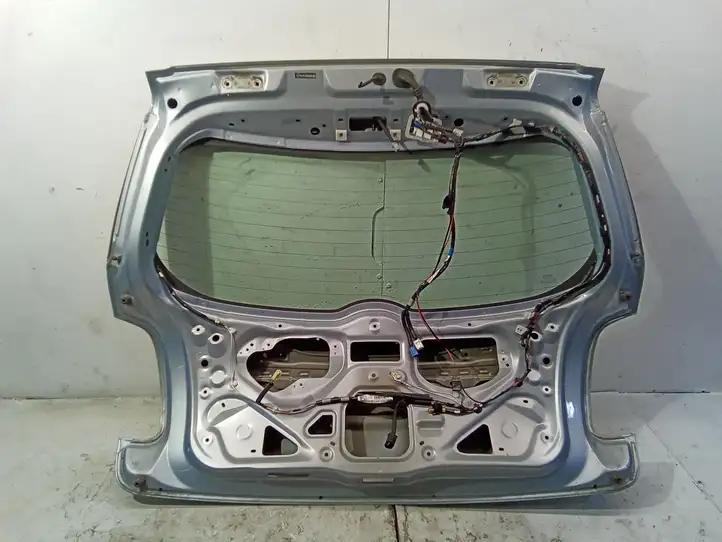Toyota Auris 150 (2006 - 2012) Крышка багажника — фото 7