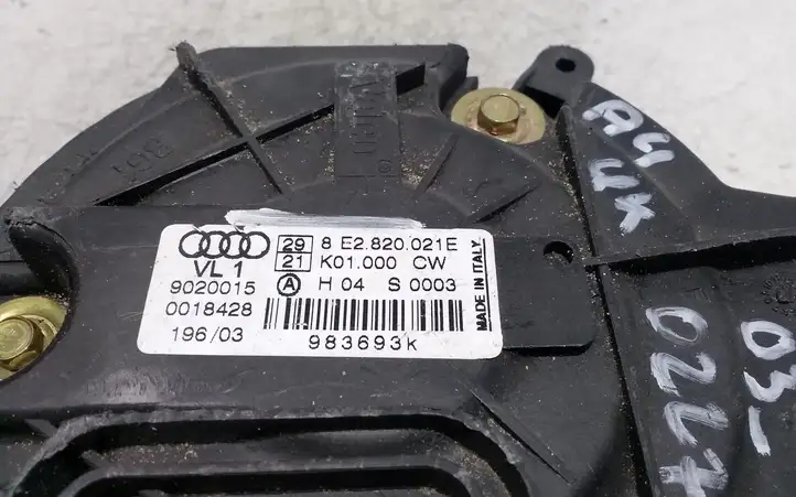 Audi A4 S4 B6 8E 8H (2000 - 2006) 8E2820021E Вентилятор печки — фото 4