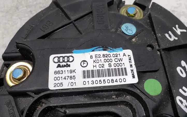 Audi A4 S4 B6 8E 8H (2000 - 2006) 8E2820021A Вентилятор печки — фото 3