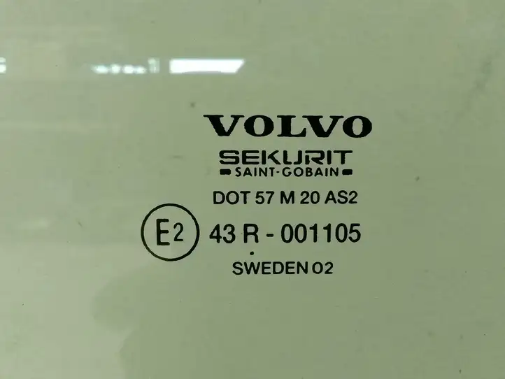 Volvo XC70 (2000 - 2004) Стекло задней двери — фото 2