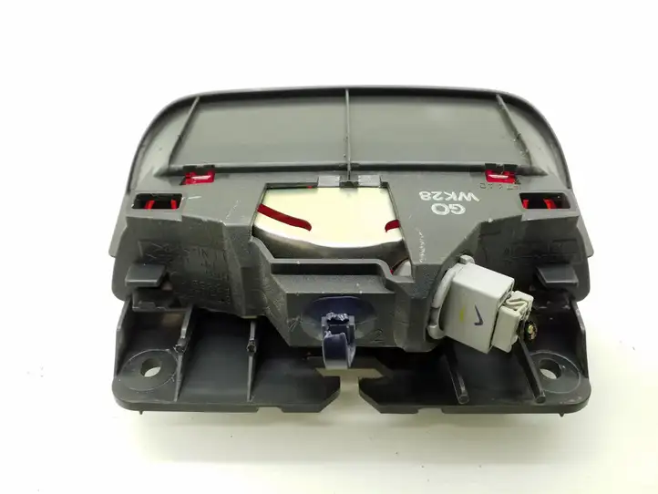 Honda CR-V (2009 - 2012) Дополнительный стоп фонарь — фото 3