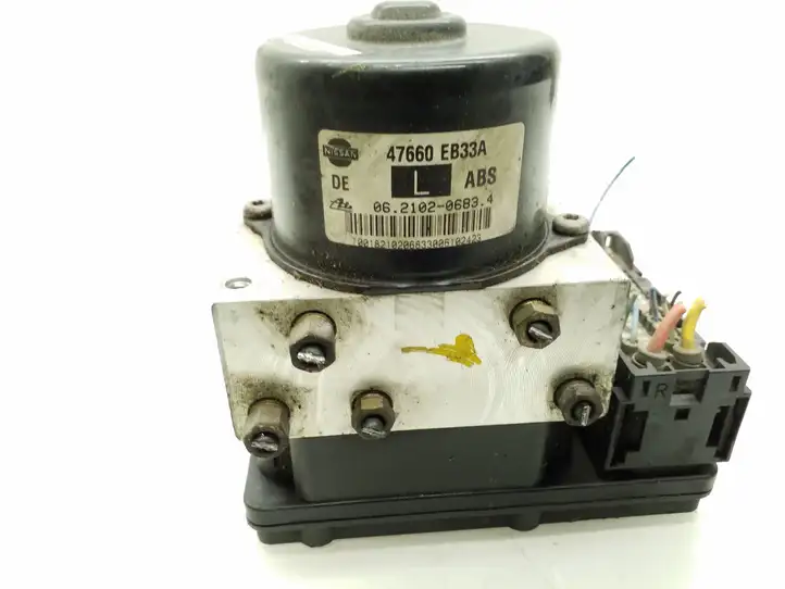 Nissan Navara D40 (2004 - 2015) 47660EB33A ABS блок — фото 4