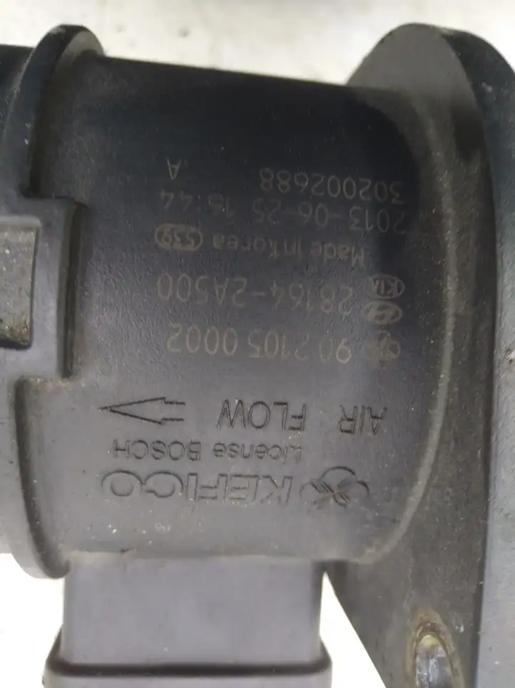 Hyundai i40 (2011 - ) 9021050002 Датчик массового расхода воздуха — фото 4