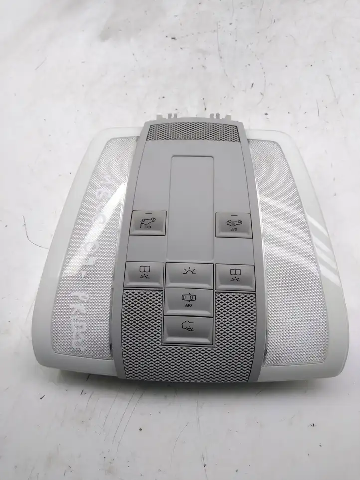 Mercedes-Benz C W204 (2007 - 2014) A0128206610 Передняя подсветка — фото 1
