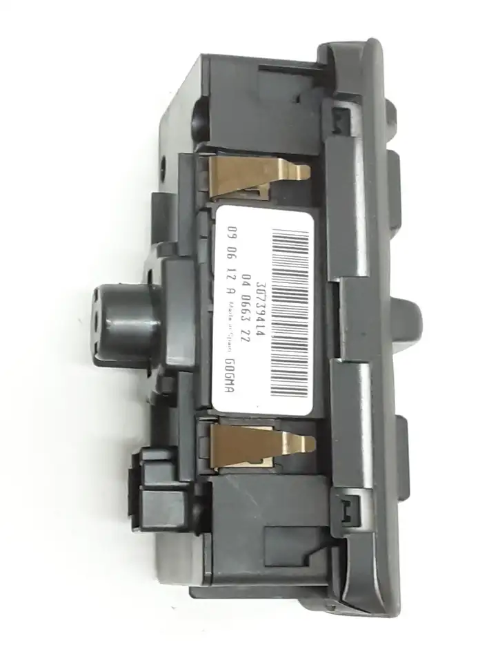 Volvo XC60 (2013 - 2017) 30739414 Включатель фонарей — фото 2