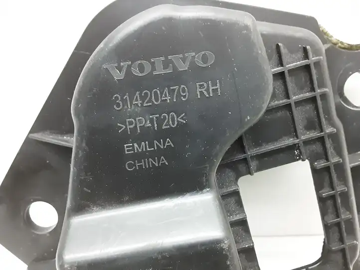 Volvo S90, V90 (2016 - 2020) 31420479 Деталь заднего фонаря — фото 3