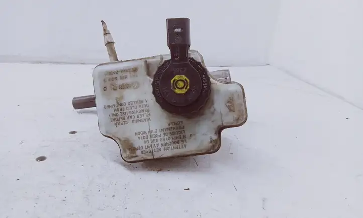 Volkswagen Golf V (2003 - 2009) 1K1611301D Главный тормозной цилиндр — фото 3