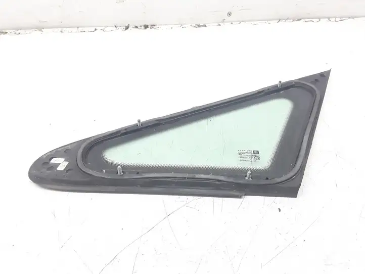 Opel Zafira B (2003 - 2006) 43R007951 Треугольное стекло кузова — фото 2