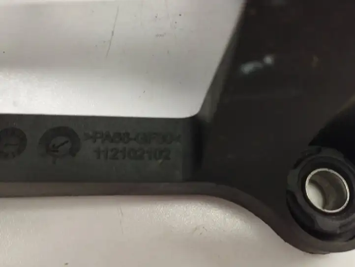 Toyota Auris 150 (2006 - 2012)  112102102 Механизм переключения передач (кулиса) (в салоне)