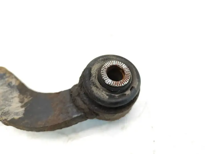 Toyota RAV 4 (XA30) (2006 - 2016)   Вилы