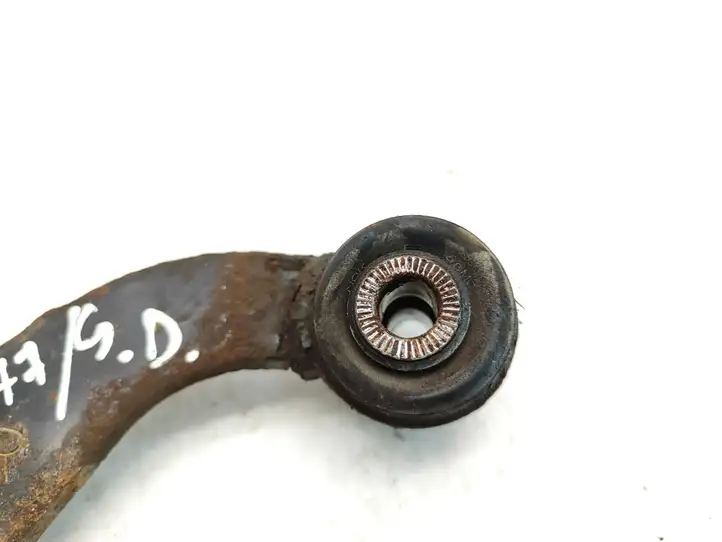 Toyota RAV 4 (XA30) (2006 - 2016)   Вилы