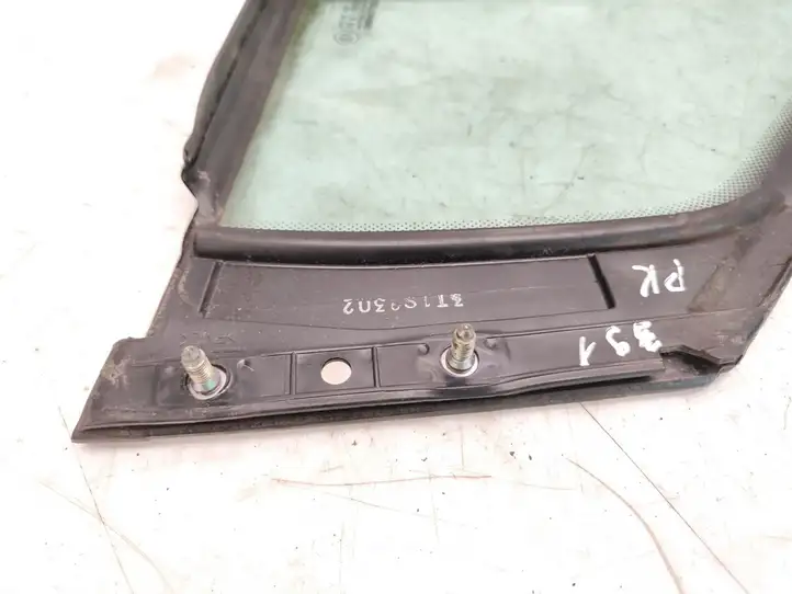 Citroen C8 (2002 - 2008) 43R000929 Треугольное стекло кузова — фото 6