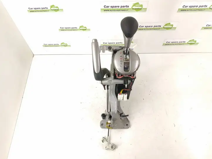 Honda Civic (2006 - 2011)   Механизм переключения передач (кулиса) (в салоне)