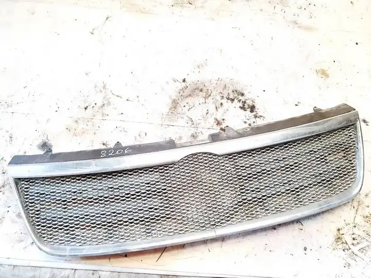 Volkswagen Touareg I (2002 - 2010)   Передняя решётка