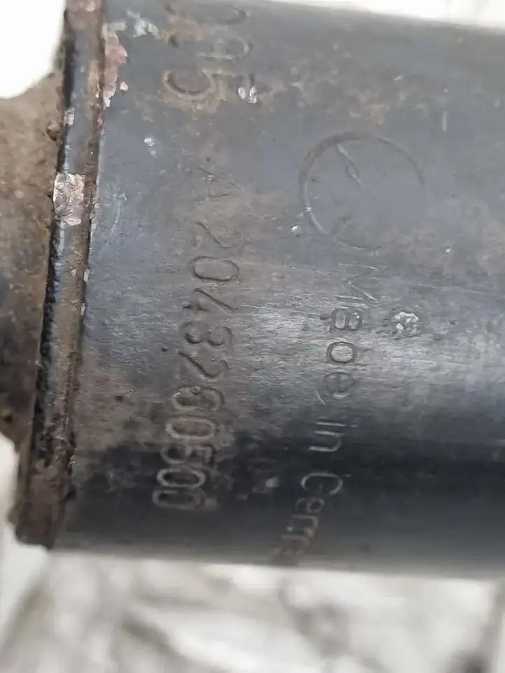 Mercedes-Benz C W204   A2043260500 Задний амортизатор с пружиной