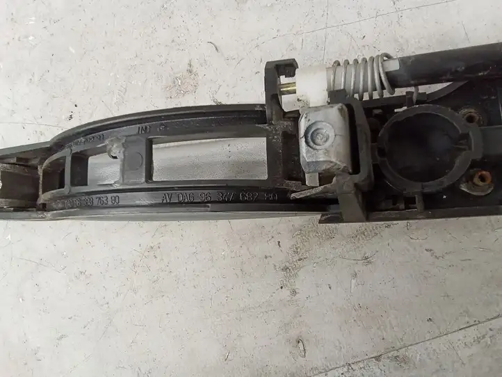 Peugeot 307 CC (2001 - 2005) 9636408880 Наружная ручка двери — фото 6